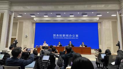 強(qiáng)化基礎(chǔ)性支撐，以智能裝備創(chuàng)新與AI基礎(chǔ)軟件共筑數(shù)字中國新基石